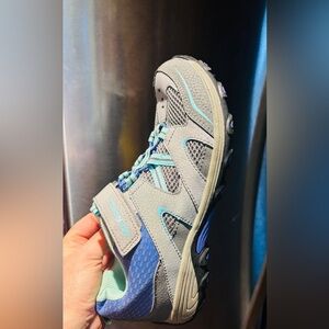 Merrill Kids Gray and Blue size 5 Shoes